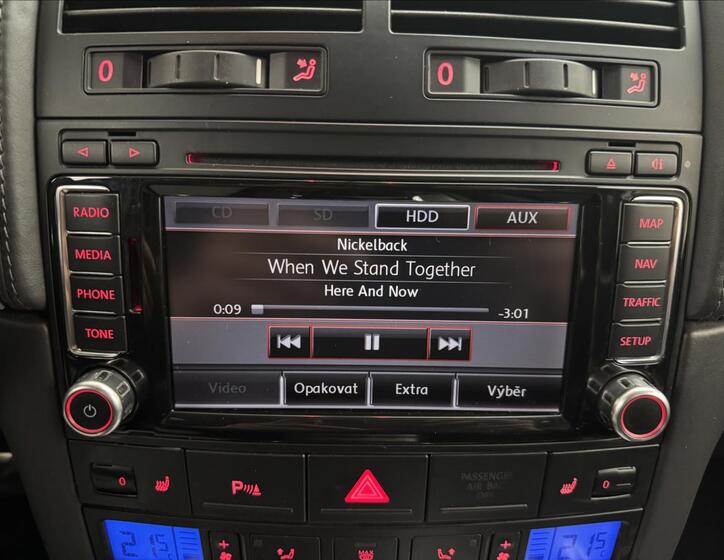 Volkswagen Touareg 16