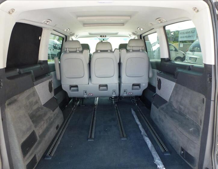 Mercedes-Benz Viano 23