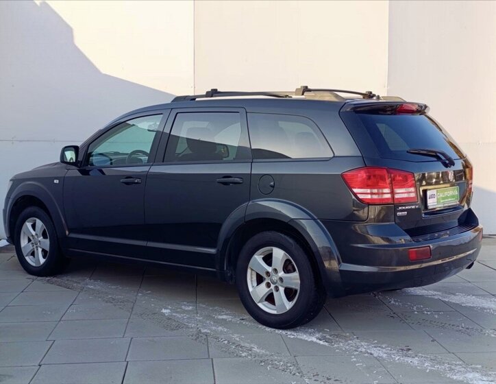 Dodge Journey SUV / Terénní 2,0 l 103 kw