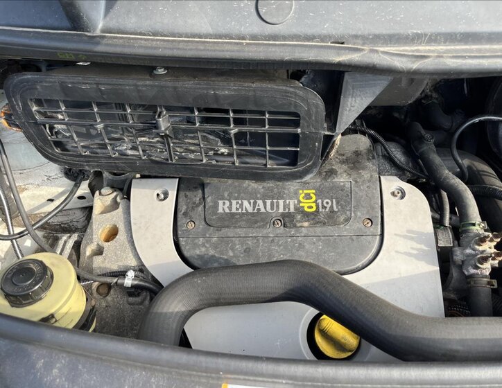 Renault Trafic 20