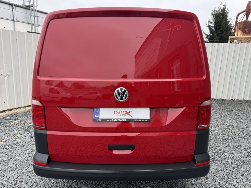 Volkswagen Transporter Skříň 2,0 l 110 kw
