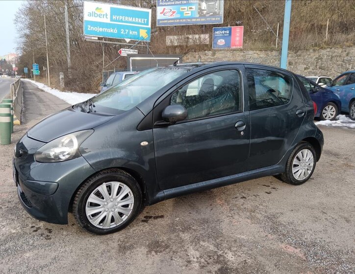 Toyota Aygo Hatchback 998,0 50 kw