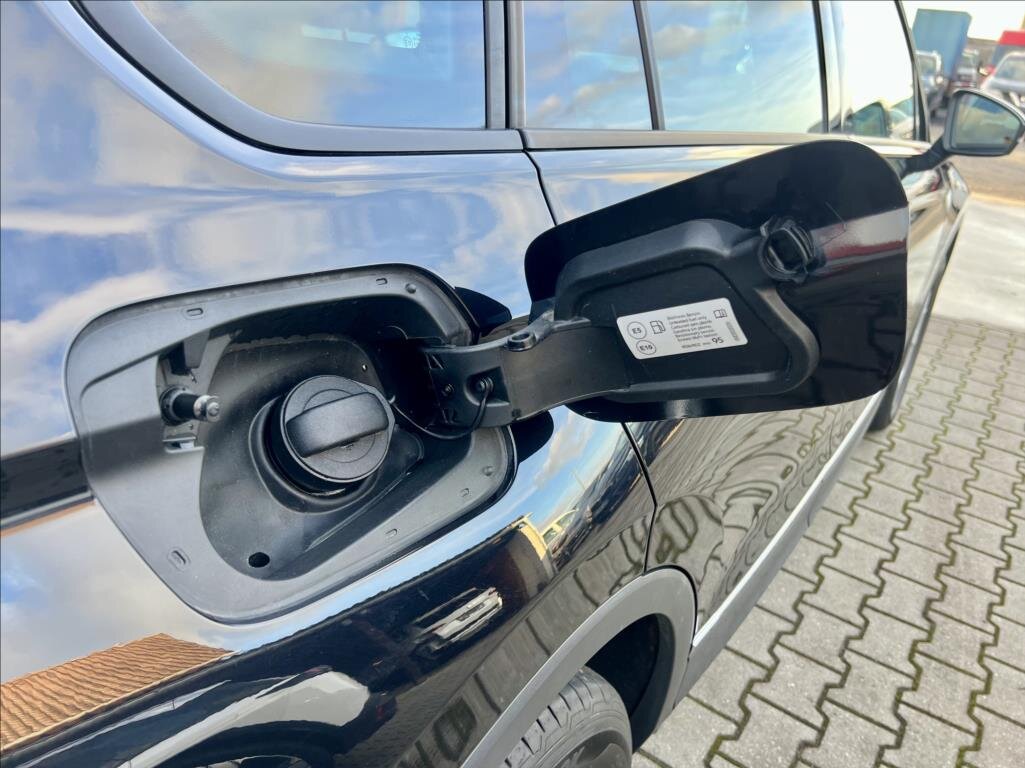 Volkswagen Tiguan SUV / Terénní 1,5 l 110 kw