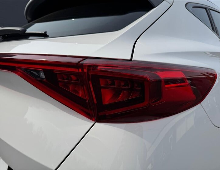 Cupra Formentor SUV / Terénní 2,0 l 110 kw