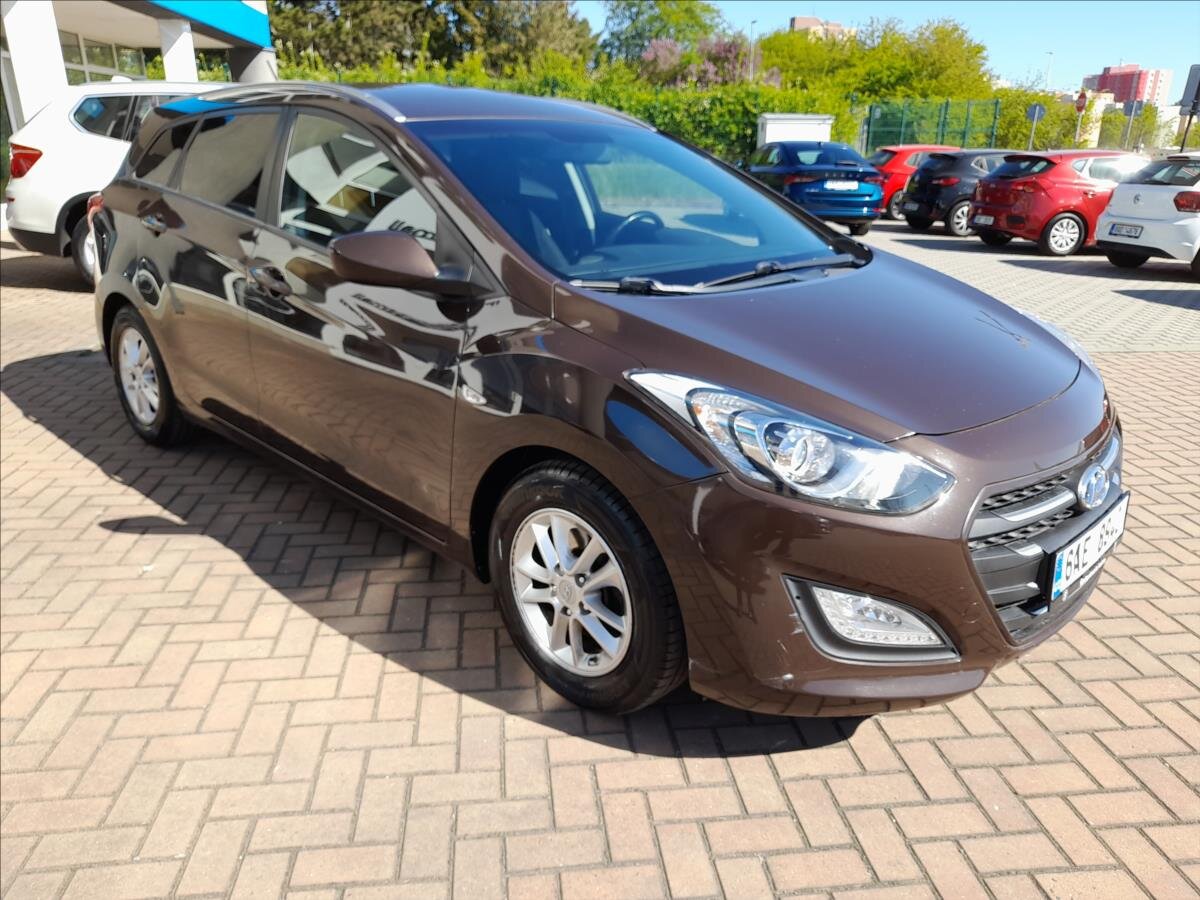 Hyundai i30 Kombi 1,6 l 88 kw