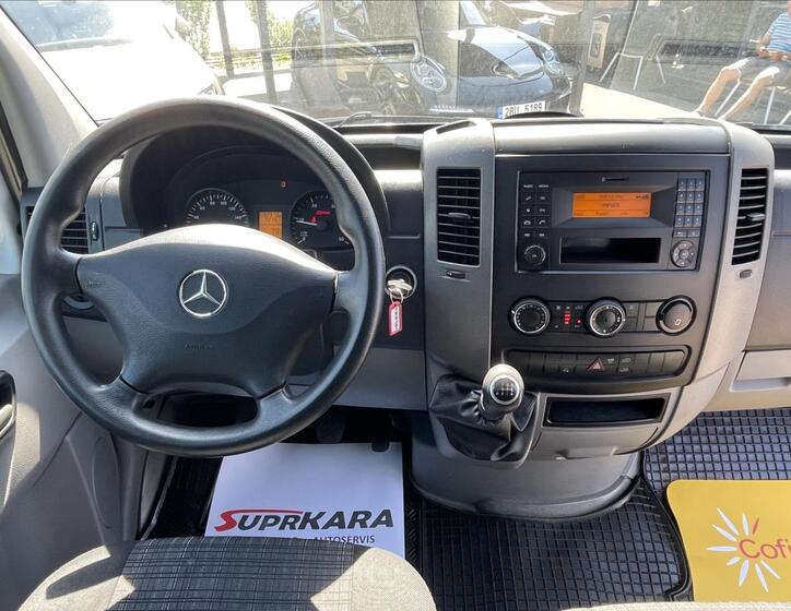 Mercedes-Benz Sprinter 16