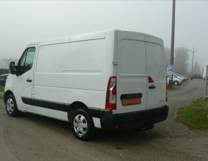 Renault Master 4