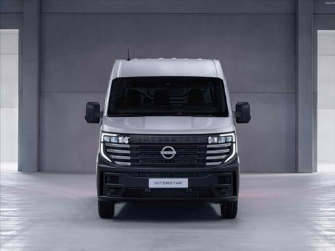 Nissan Interstar