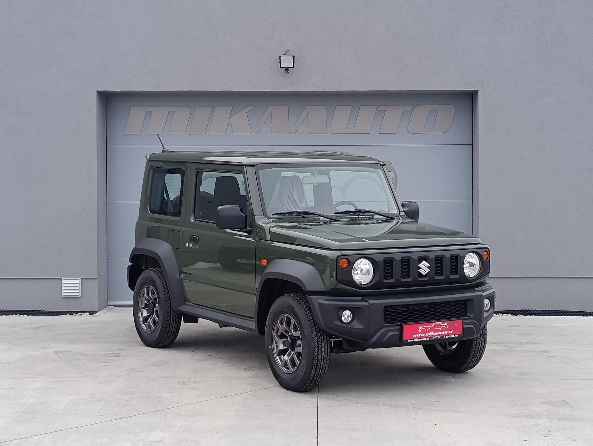 Suzuki Jimny SUV 1,5 l 75 kw