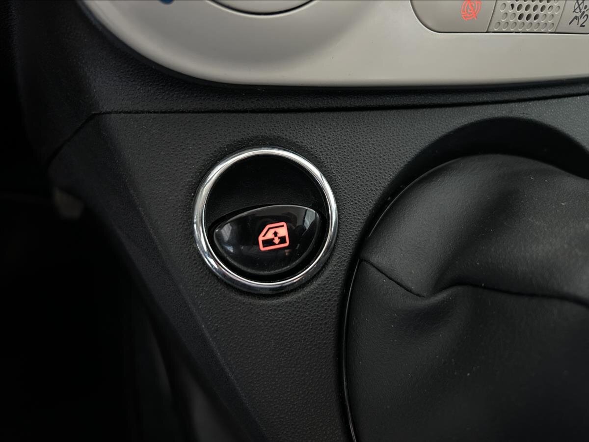 Fiat 500 Hatchback 1,2 l 51 kw