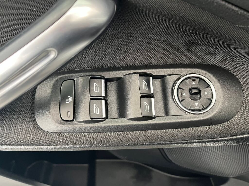 Ford S-MAX MPV 2,0 l 103 kw