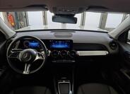 Mercedes-Benz GLB 13