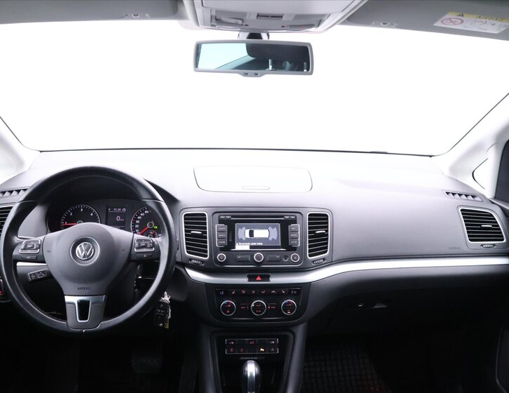 Volkswagen Sharan MPV 2,0 l 130 kw