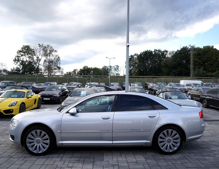 Audi A8 Sedan 3,0 l 171 kw