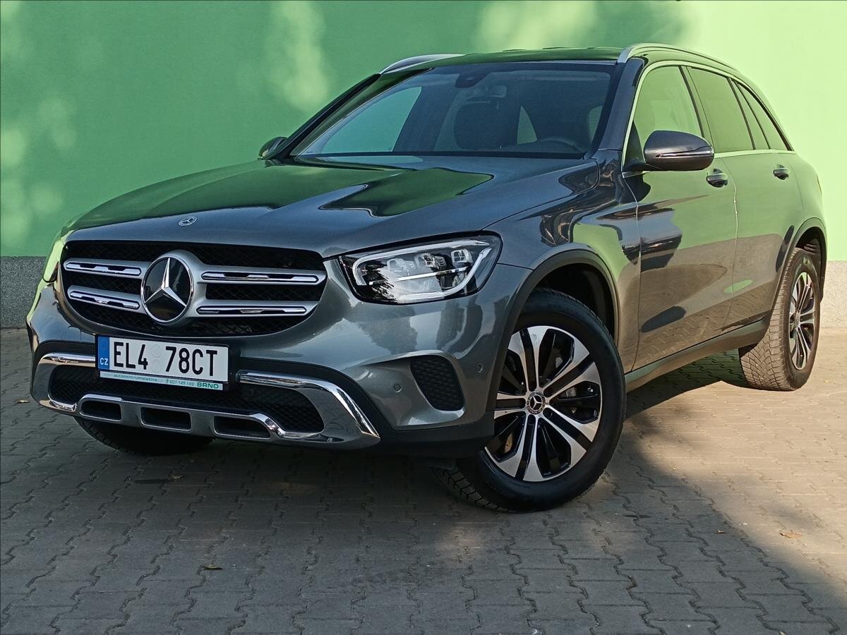 Mercedes-Benz GLC SUV 2,0 l 225 kw