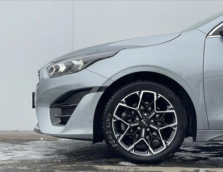 KIA ProCeed Hatchback 1,5 l 118 kw