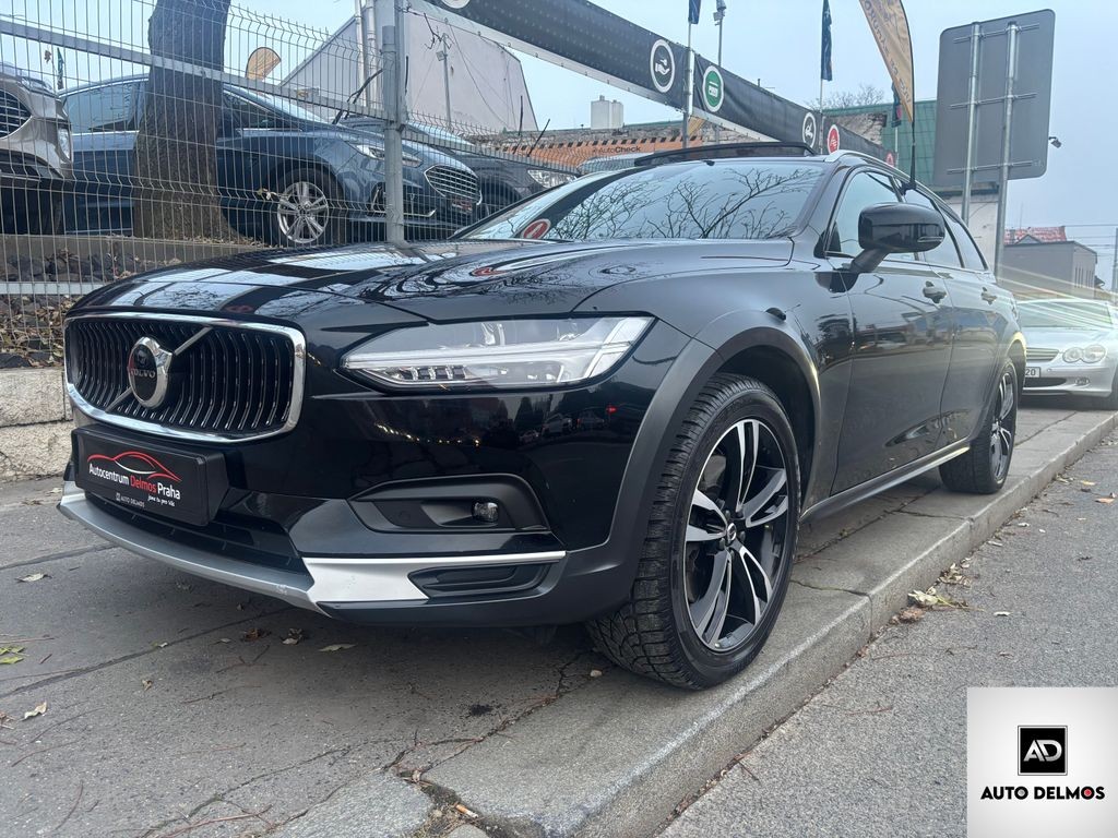 Volvo V90