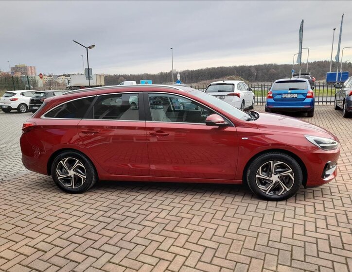 Hyundai i30 Kombi 1,5 l 117 kw