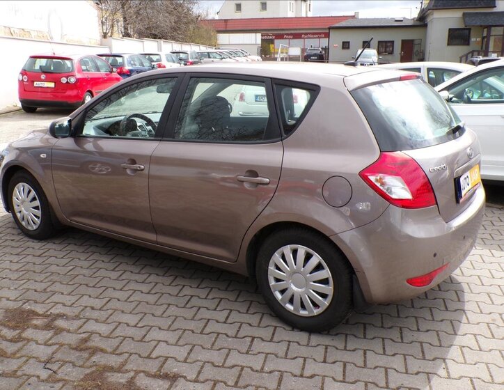 KIA Ceed Kombi 1,4 l 66 kw