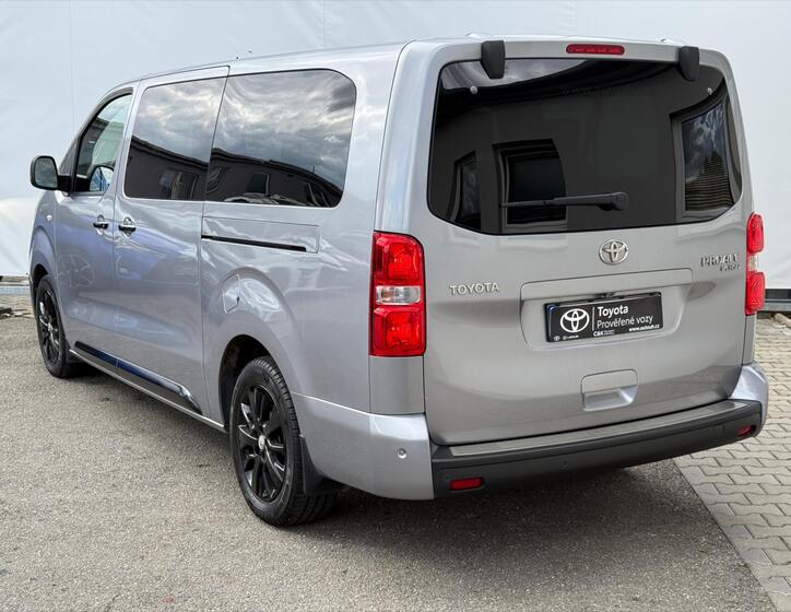 Toyota ProAce 4