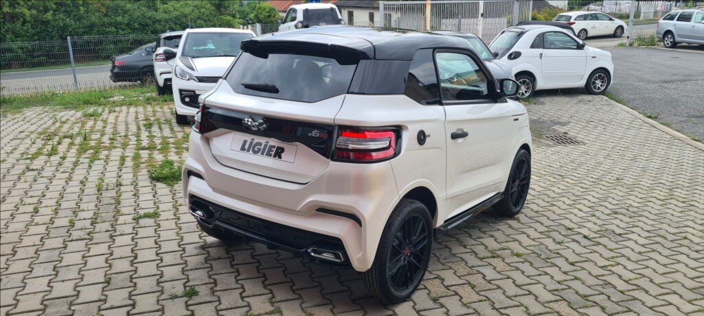 Ligier JS 50 Hatchback 499,0 6 kw