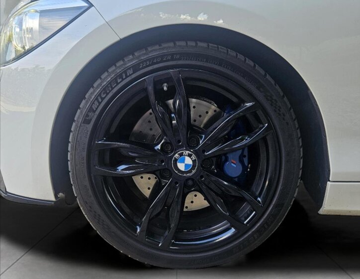 BMW Řada 1 Hatchback 3,0 l 235 kw