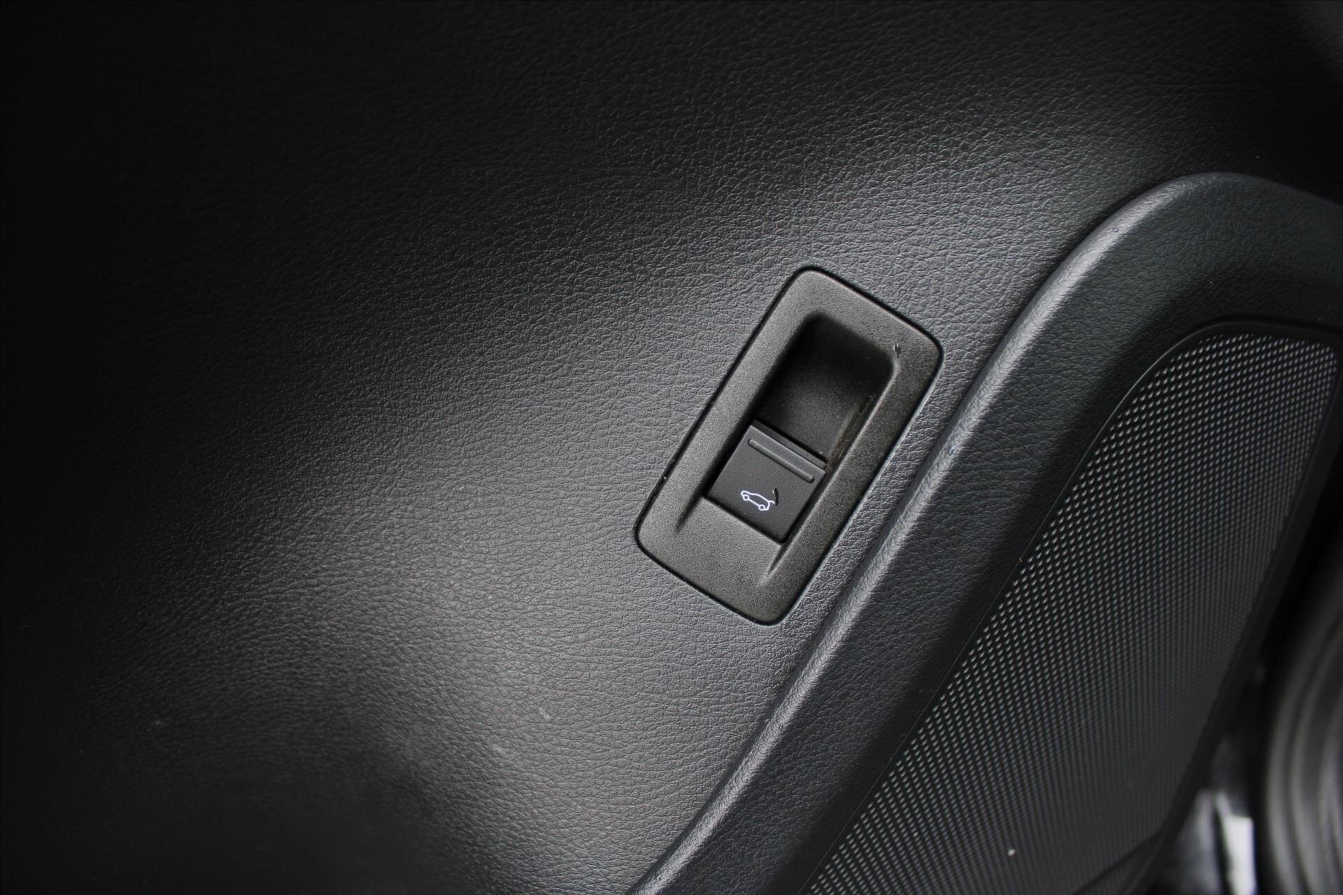 Volkswagen Touareg SUV 3,0 l 193 kw