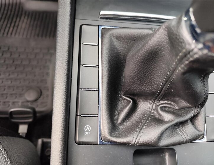 Škoda Superb Sedan / Limuzína 1,4 l 92 kw