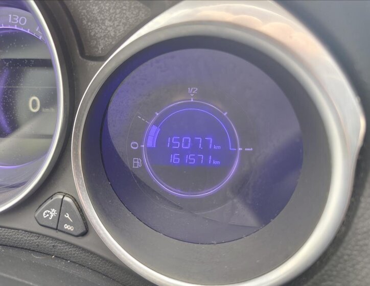 DS Automobiles DS4 Hatchback 2,0 l 133 kw