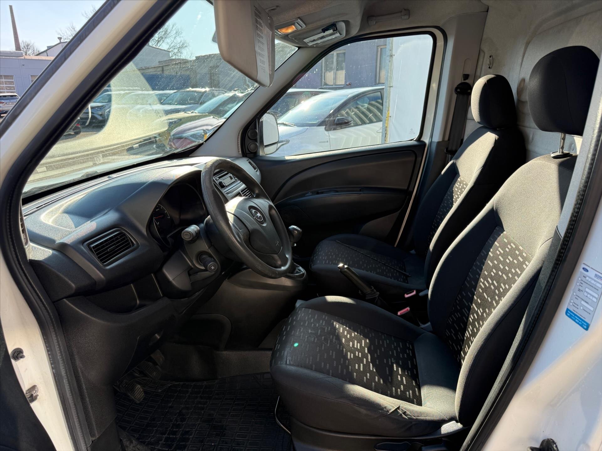 Opel Combo VAN / Minibus 1,4 l 88 kw