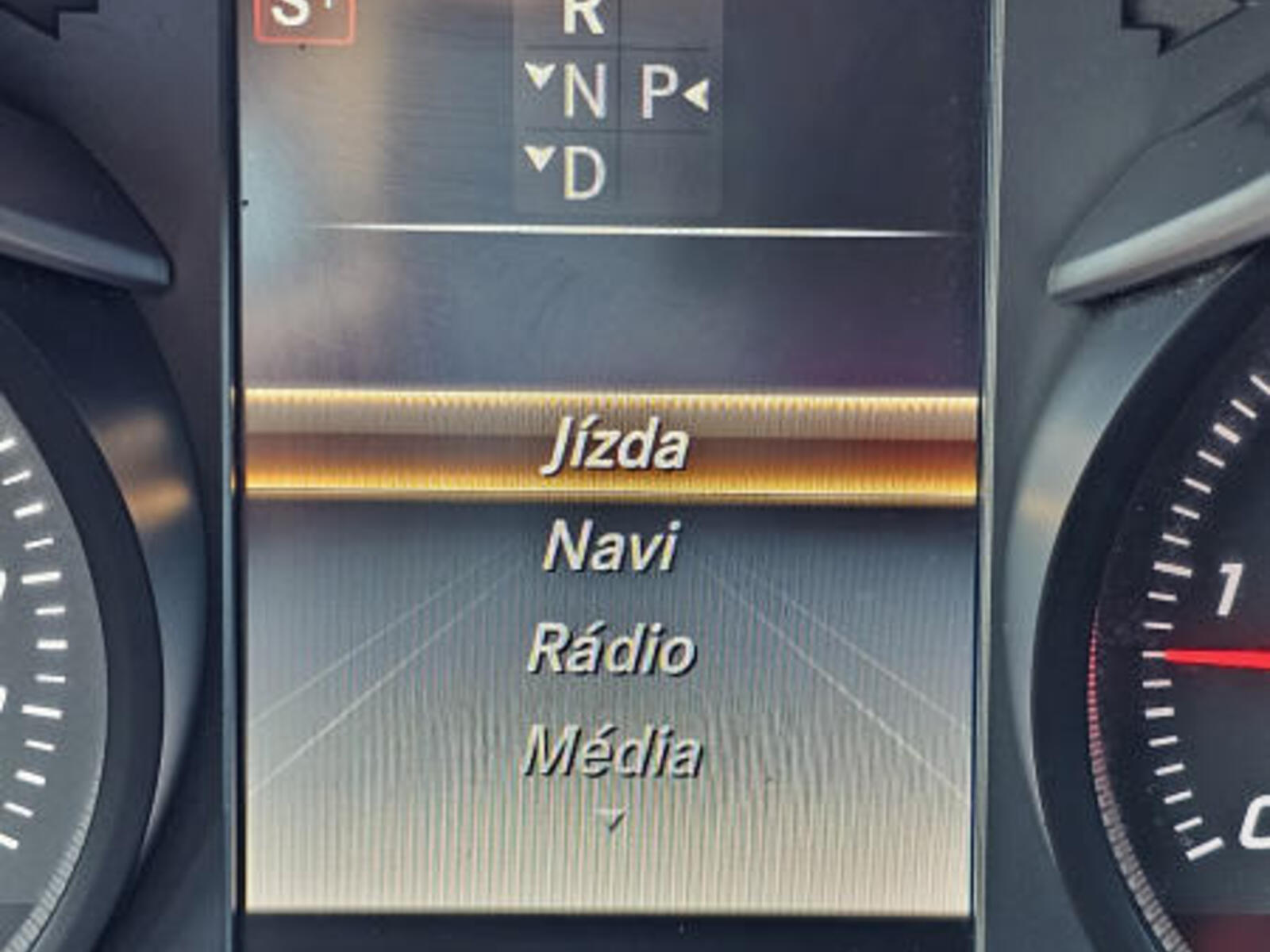 Mercedes-Benz Třídy C 24