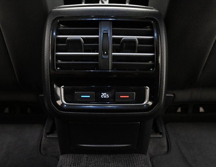 Volkswagen Passat Kombi 2,0 l 140 kw