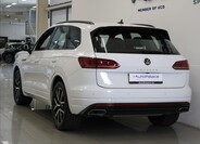 Volkswagen Touareg 3