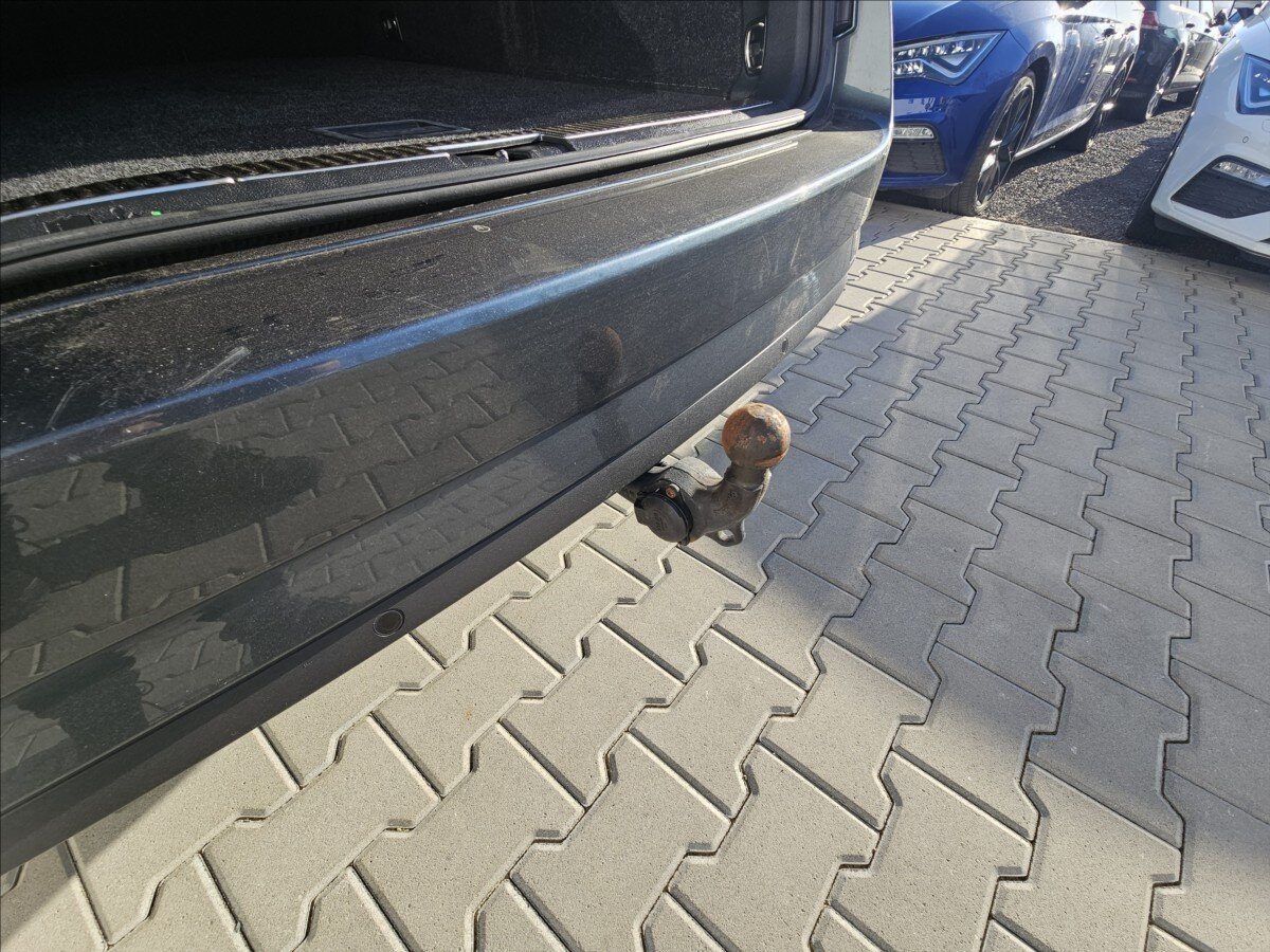 Škoda Superb Kombi 2,0 l 140 kw