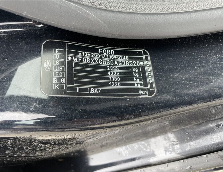 Ford Mondeo Kombi 2,0 l 103 kw