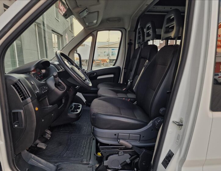 Citroën Jumper Skříň 2,2 l 103 kw