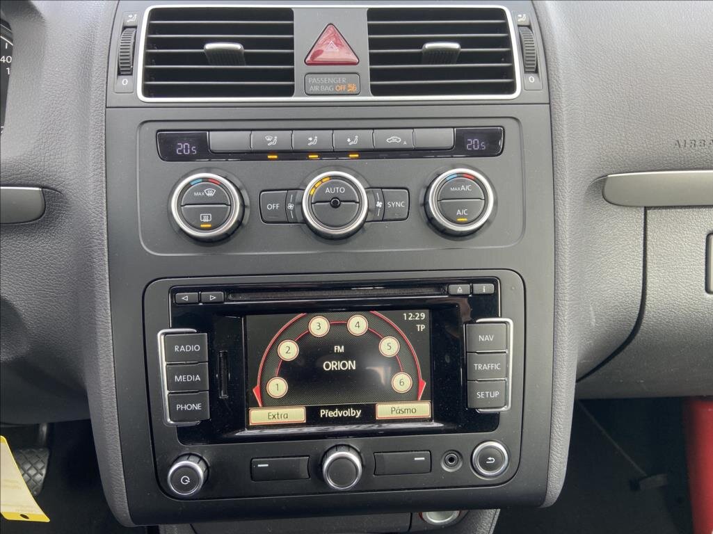 Volkswagen Touran MPV 1,6 l 66 kw