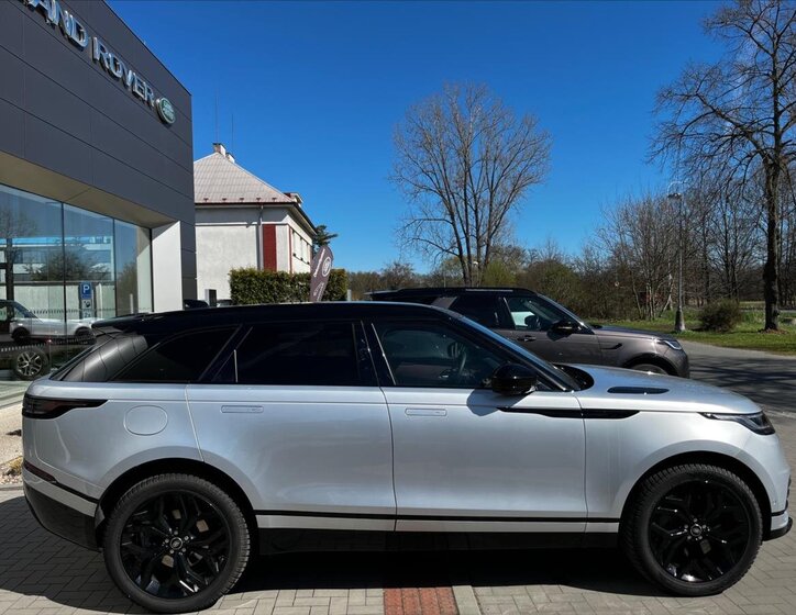 Land Rover Range Rover Velar SUV / Terénní 3,0 l 221 kw