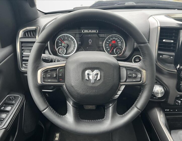 Dodge RAM 1500 Pick-up 5,7 l 291 kw