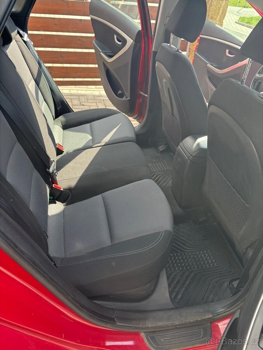 Hyundai i30 Kombi 0,0 73 kw