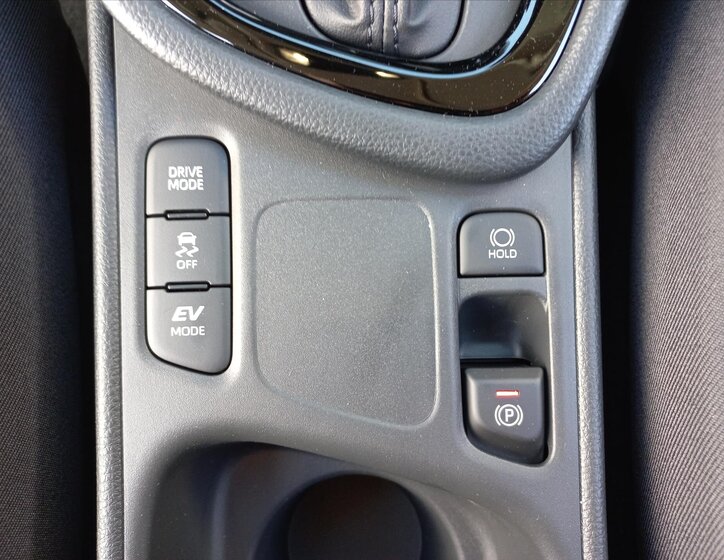 Toyota Yaris Hatchback 1,5 l 68 kw