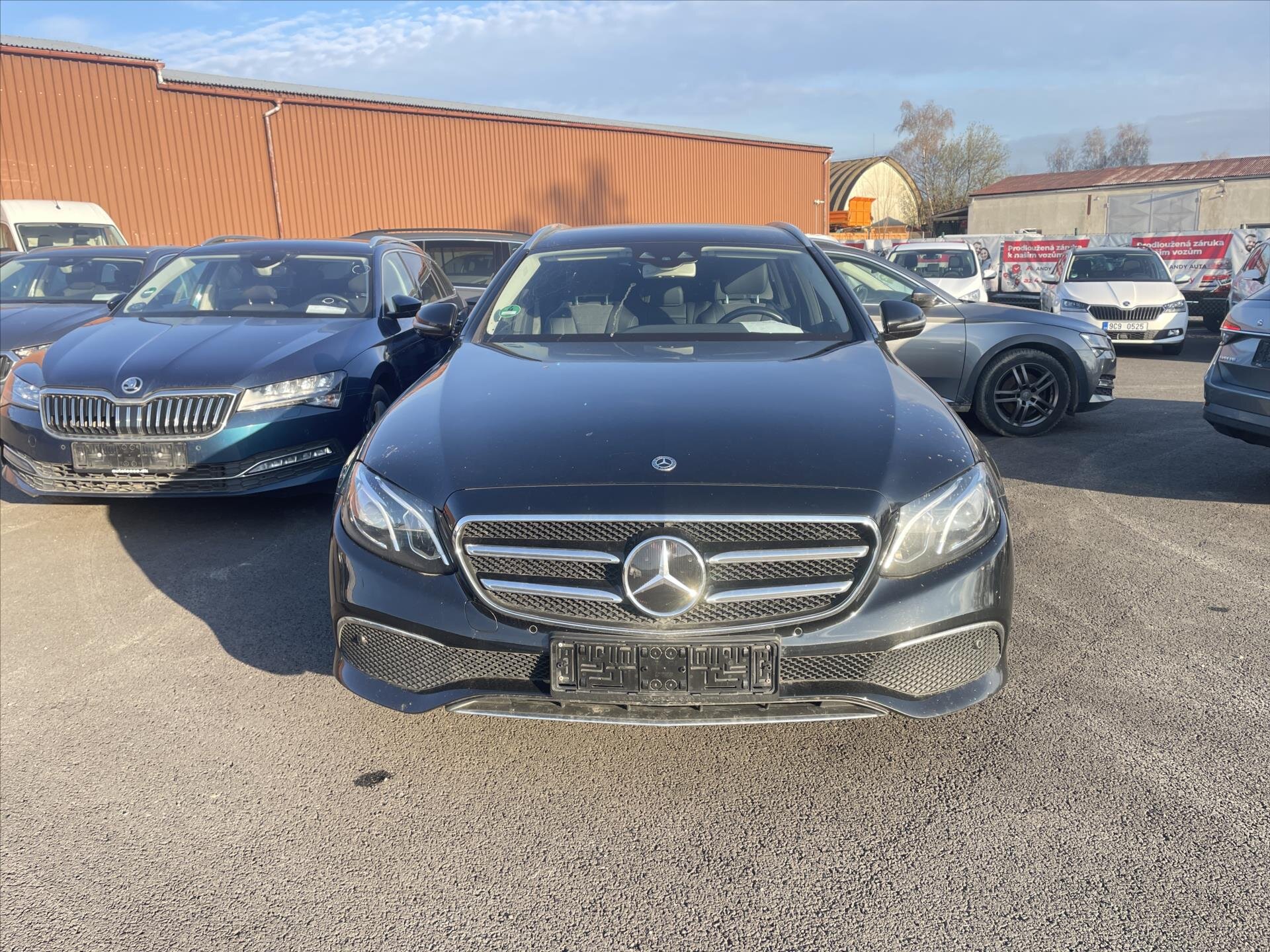 Mercedes-Benz Třídy E Kombi 2,0 l 143 kw