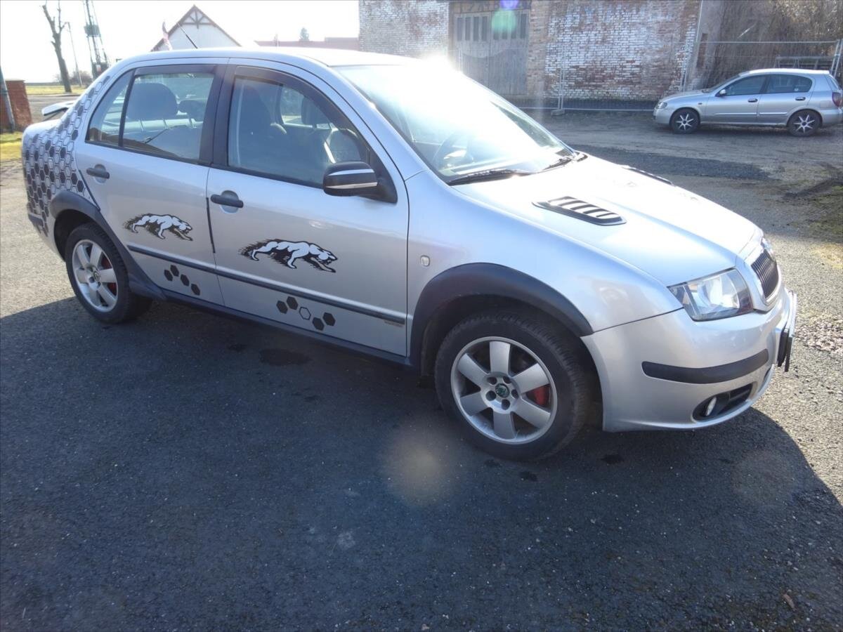 Škoda Fabia Sedan / Limuzína 1,2 l 47 kw