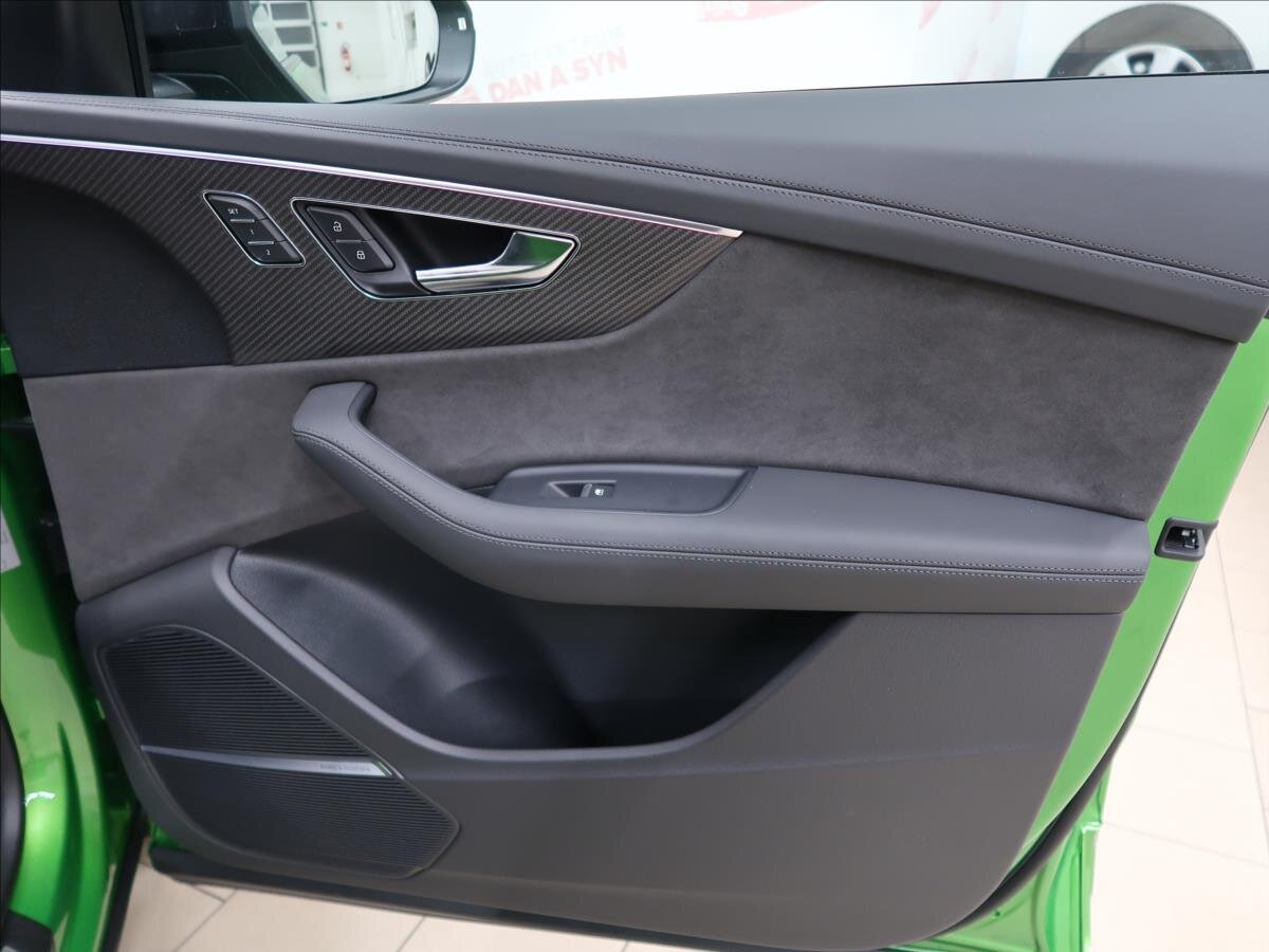 Audi RS Q8 SUV / Terénní 4,0 l 441 kw