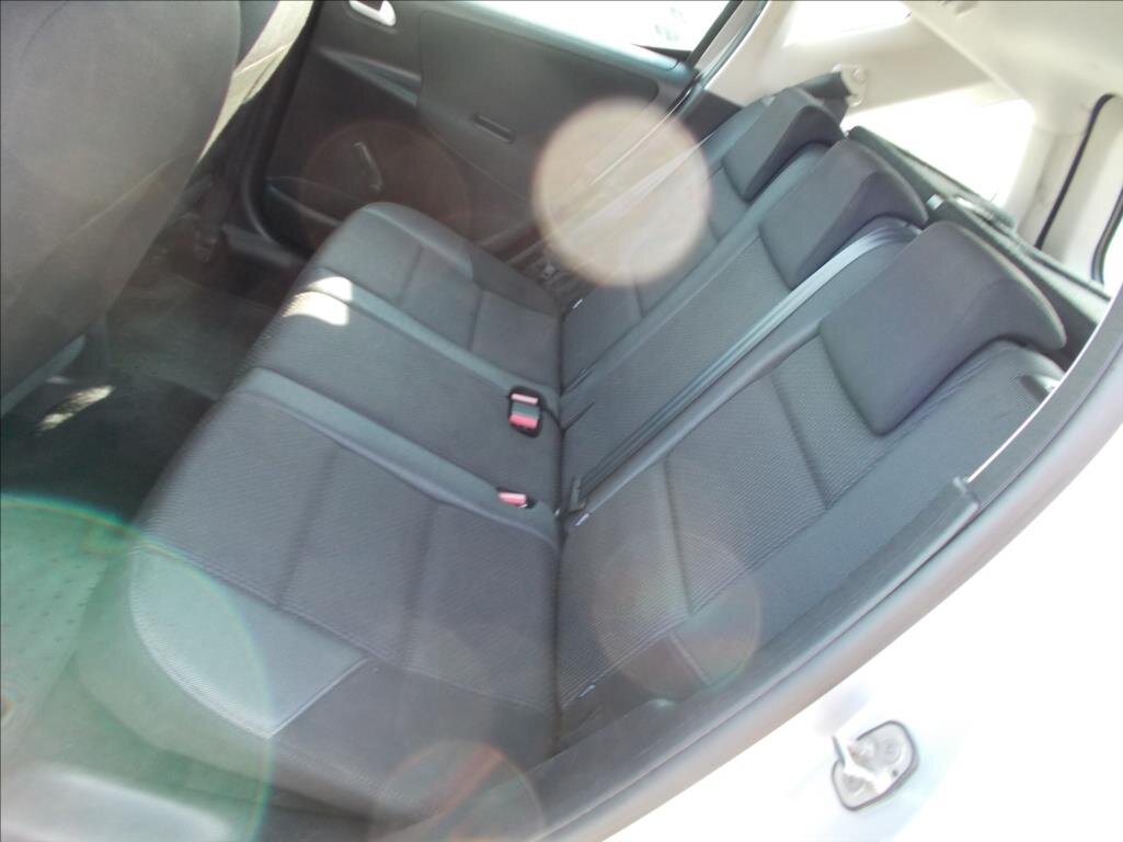 Peugeot 207 Kombi 1,4 l 70 kw