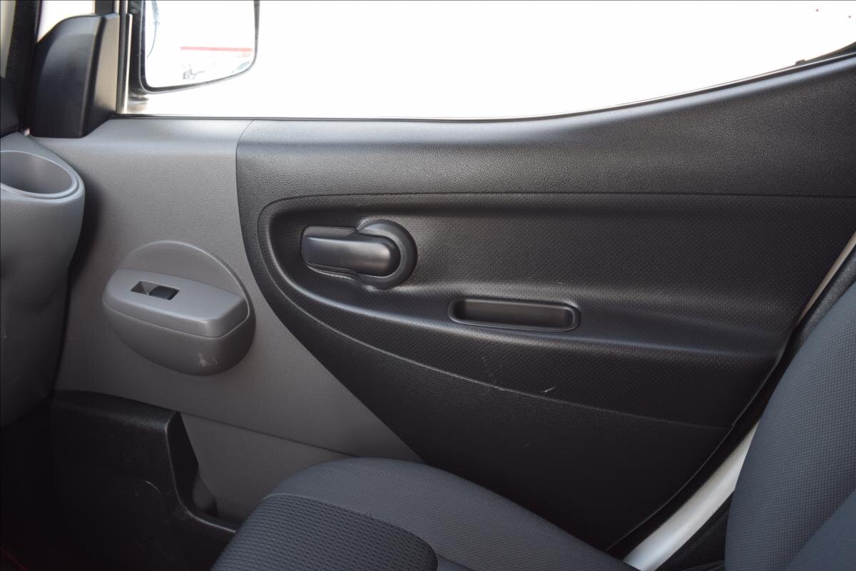 Nissan NV200 MPV 1,6 l 81 kw