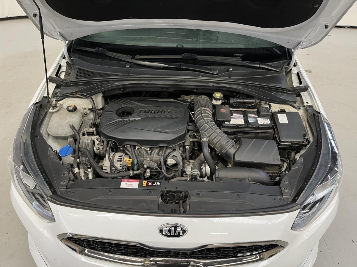 KIA ProCeed Kombi 1,6 l 150 kw