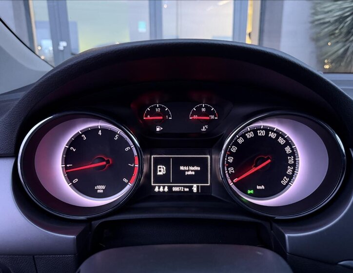 Opel Astra Hatchback 1,4 l 92 kw