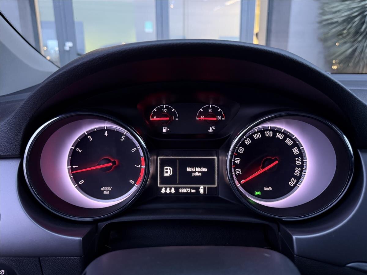 Opel Astra Hatchback 1,4 l 92 kw