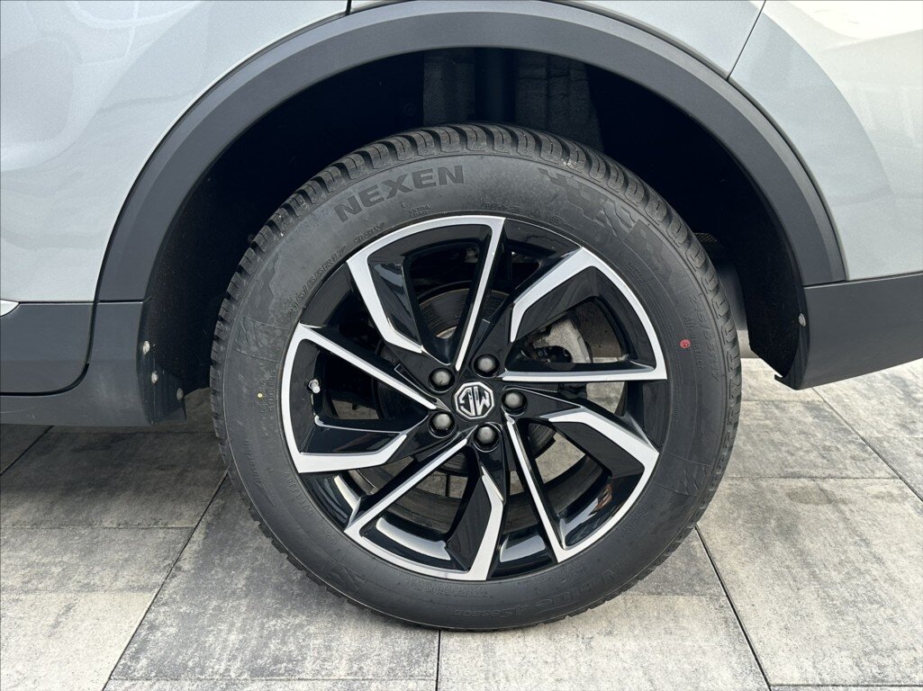 MG ZS SUV / Terénní 999,0 82 kw